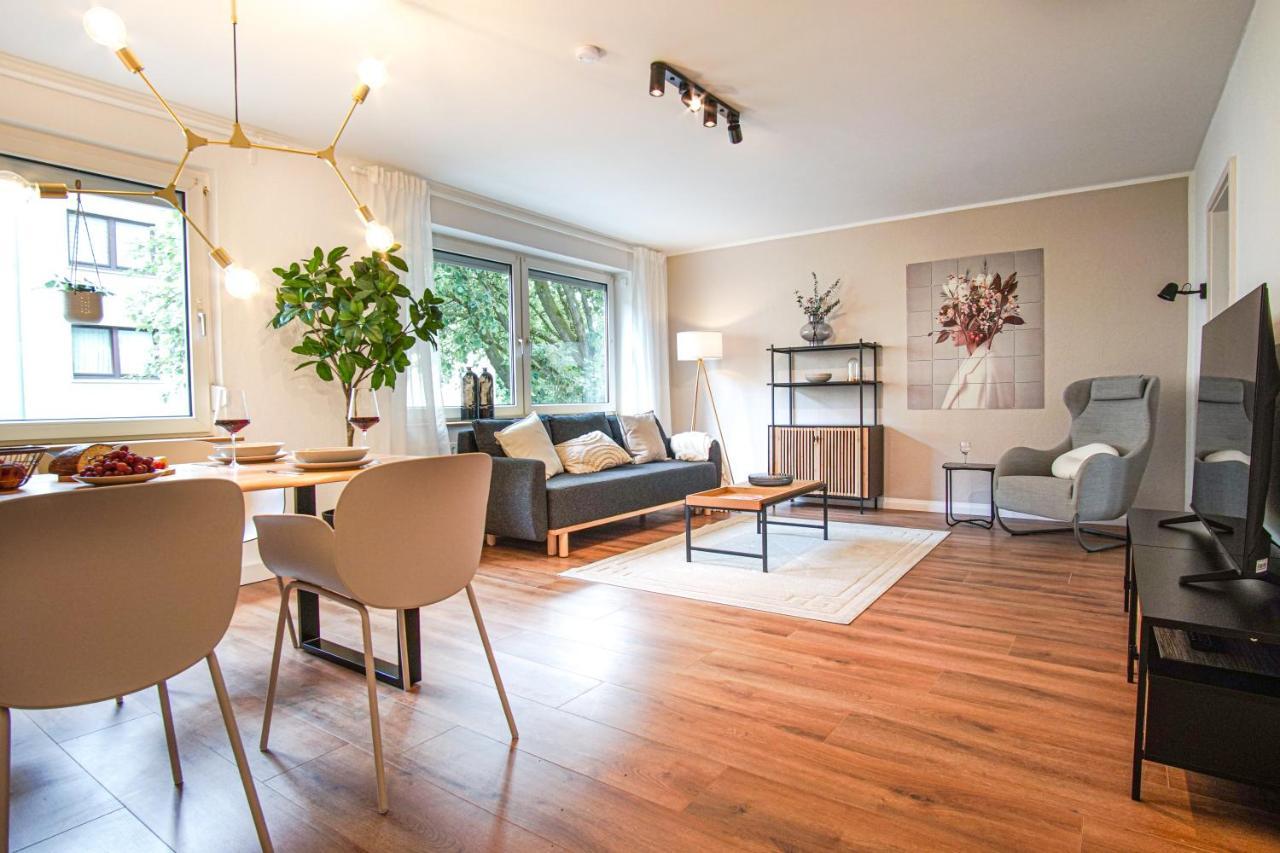 Homefy Bright And Cozy Holiday Apartment - Washer & Dryer - Free Parking Essen Exterior photo